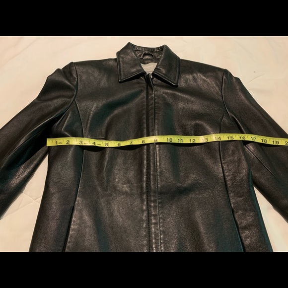 Liz Claiborne black leather jacket - 2P Host Pick! - Picture 4 of 9